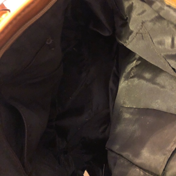 Handbag . - Picture 3 of 3